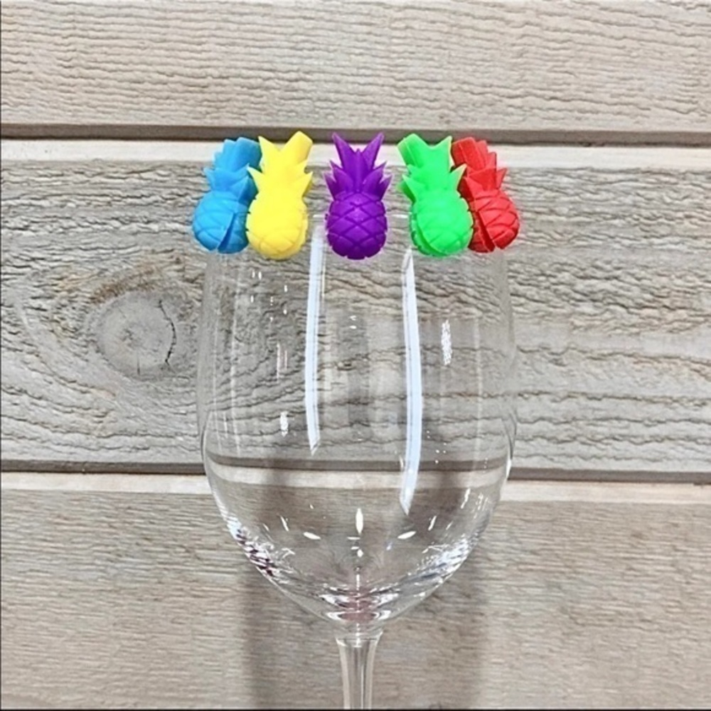 6pc Silicone Pineapple Drink Marker Set - Picture 4 of 4